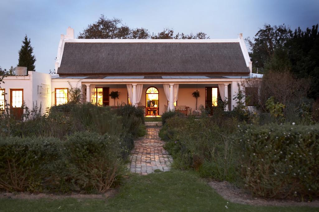 Vacation Hub International - VHI - Travel Club - Hawksmoor House