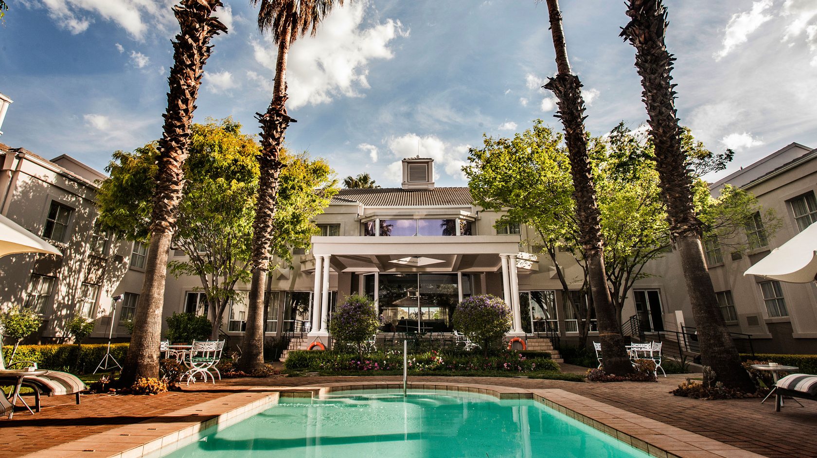 Vacation Hub International - VHI - Travel Club - Garden Court Morningside