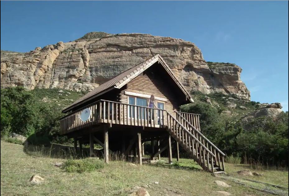 Vacation Hub International - VHI - Mount Everest Game Farm