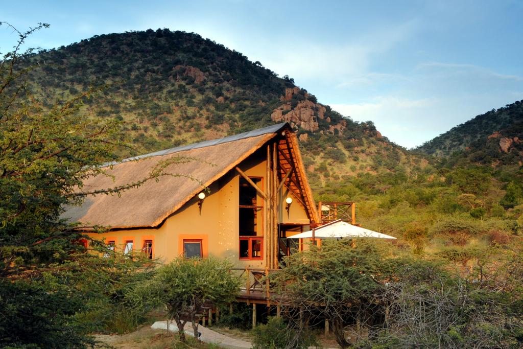 Vacation Hub International - VHI - Pilanesberg Private Lodge
