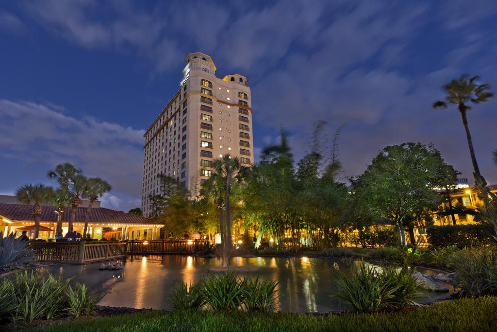 Vacation Hub International - VHI - Travel Club - DoubleTree by Hilton Orlando at SeaWorld