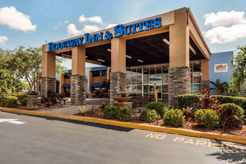 Vacation Hub International - VHI - Travel Club - Rodeway Inn & Suites Airport/Cruise Port