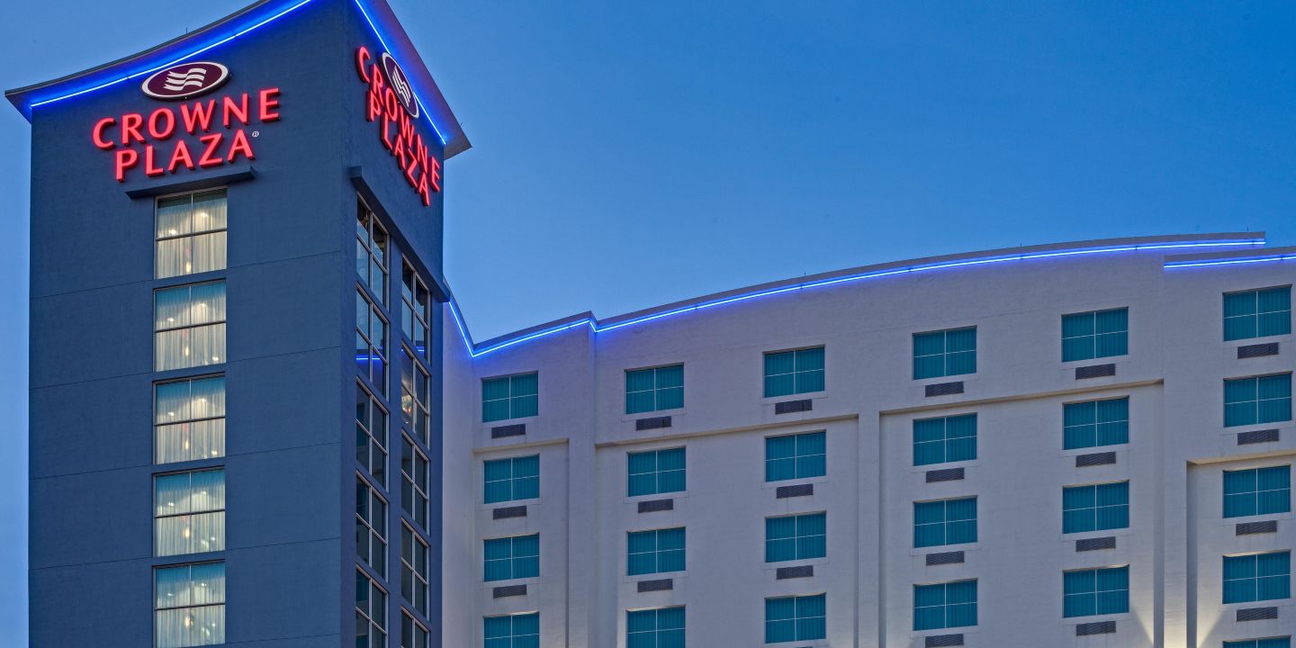 Vacation Hub International - VHI - Travel Club - Crowne Plaza Fort Lauderdale Airport/ Cruise Port