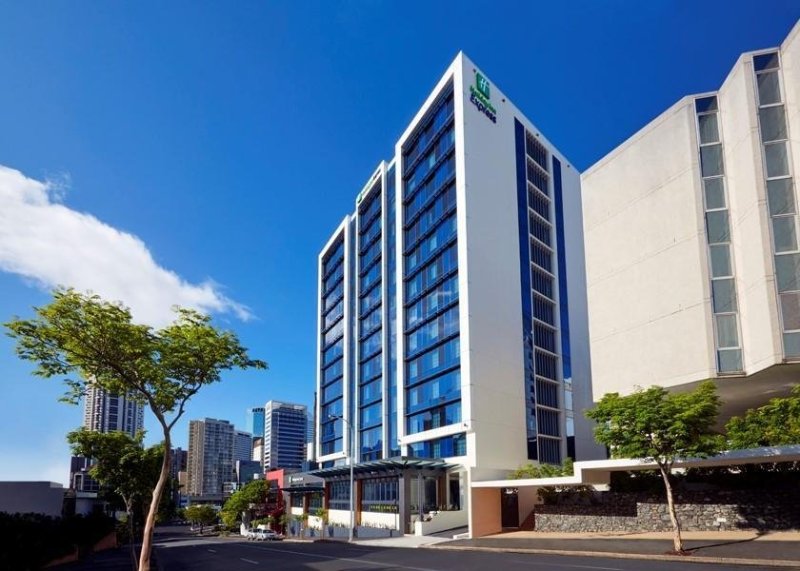 Vacation Hub International - VHI - Travel Club - Holiday Inn Express Brisbane Spring Hill