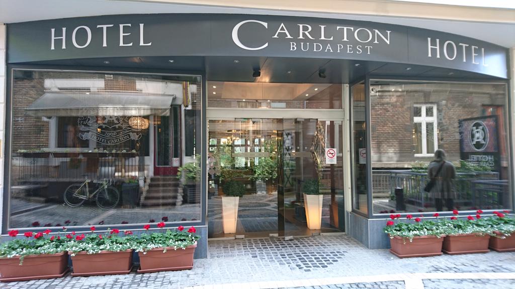 Vacation Hub International - VHI - Travel Club - Carlton Hotel Budapest