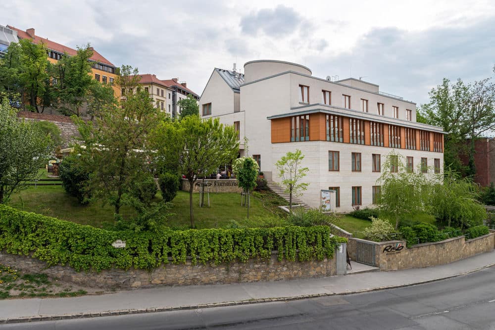 Vacation Hub International - VHI - Travel Club - Castle Garden