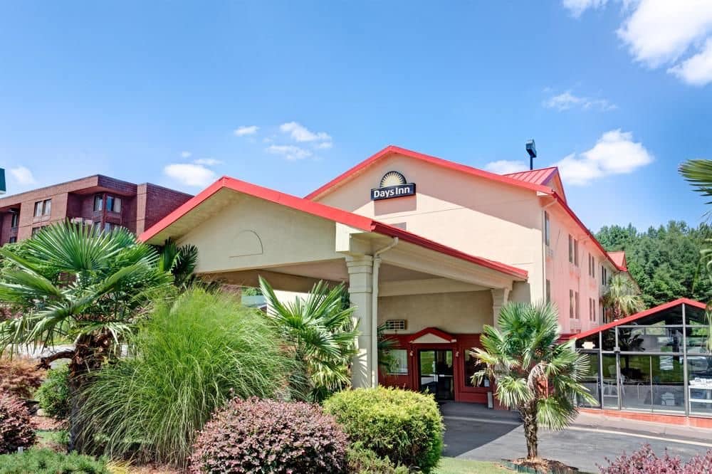 Vacation Hub International - VHI - Days Inn Atlanta Marietta Galleria