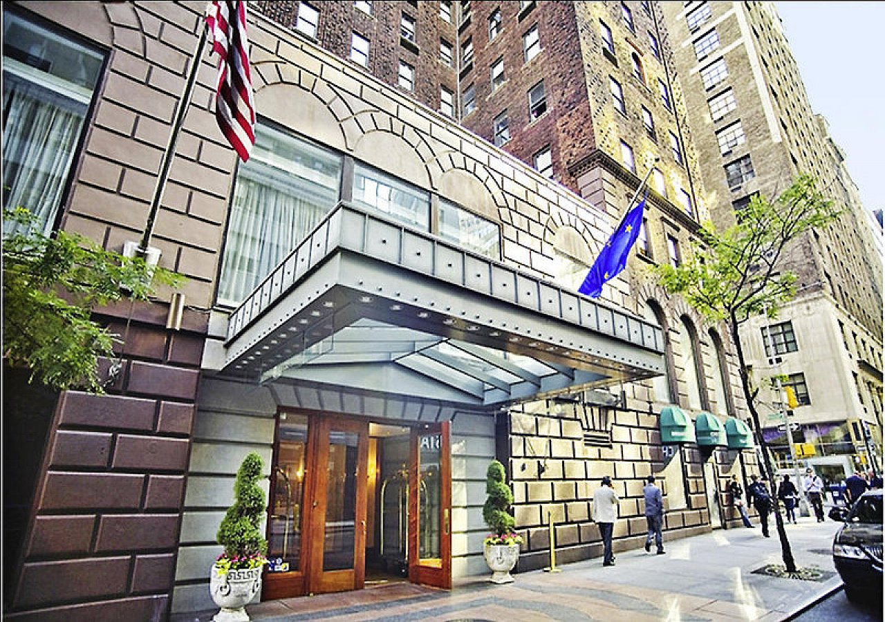 Vacation Hub International - VHI - Travel Club - NH Jolly Madison Hotel