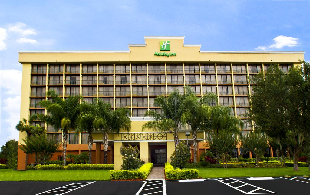 Vacation Hub International - VHI - Travel Club - Holiday Inn Orlando SW - Celebration Area