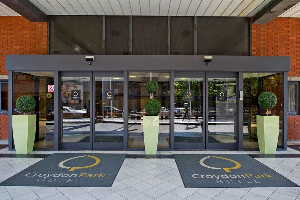 Vacation Hub International - VHI - Travel Club - Croydon Park Hotel