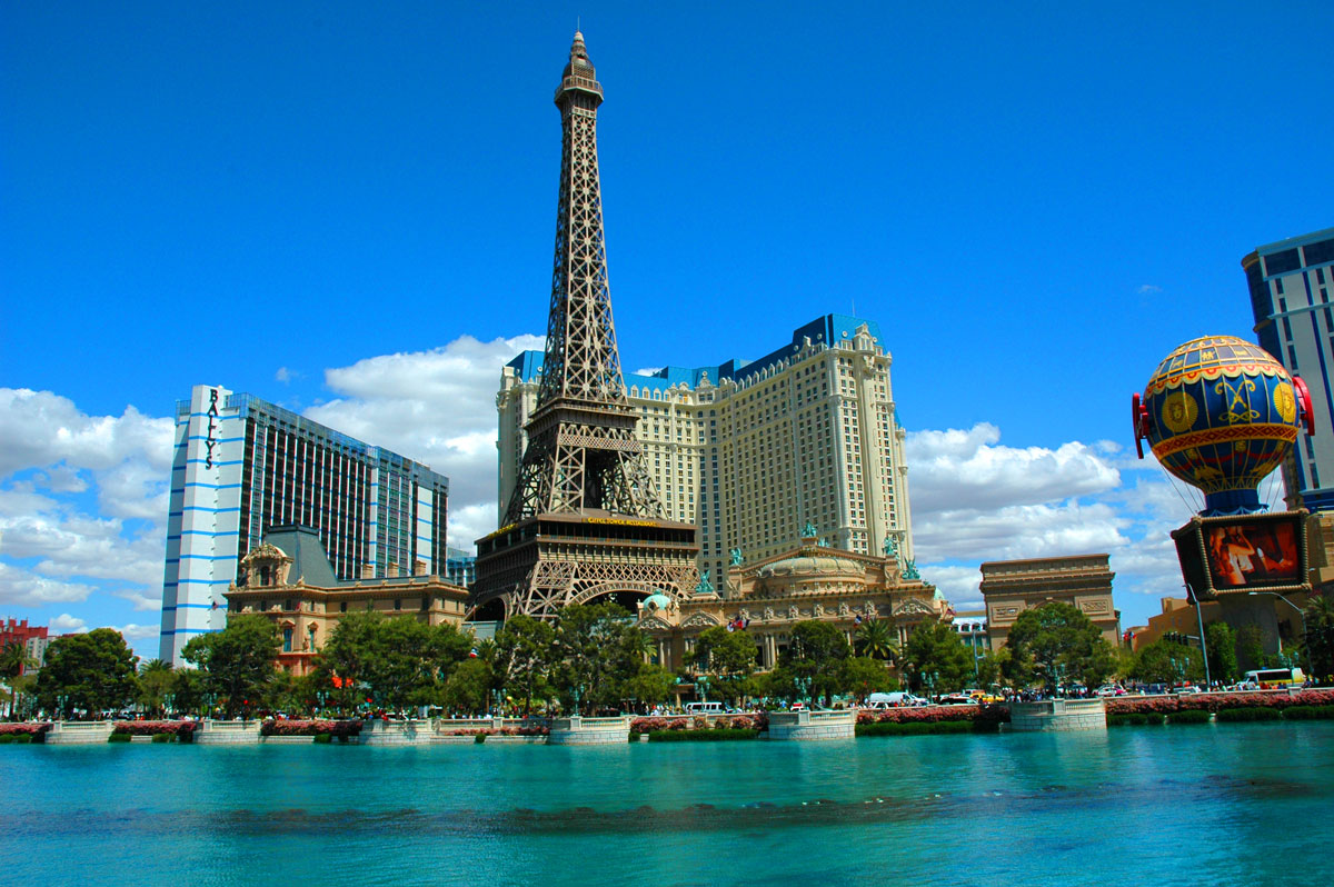 Vacation Hub International - VHI - Travel Club - Paris Las Vegas