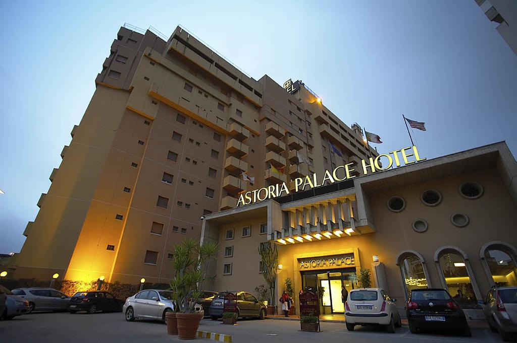 Vacation Hub International - VHI - Travel Club - Astoria Palace