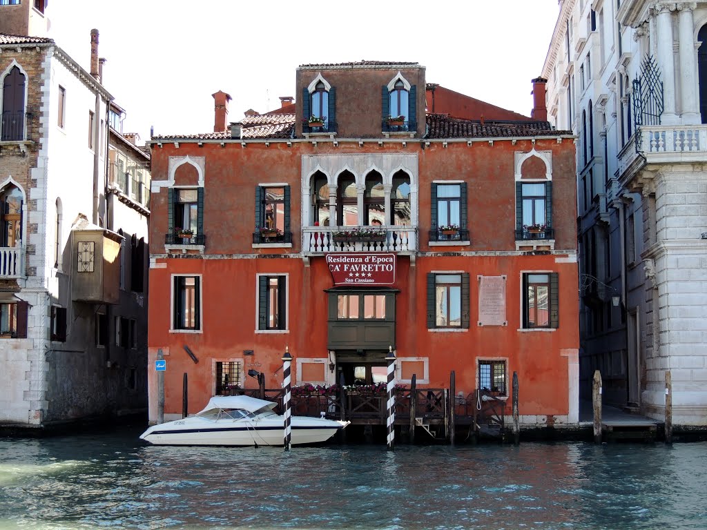 Vacation Hub International - VHI - Travel Club - Hotel San Cassiano - Residenza d'Epoca Ca' Favaretto