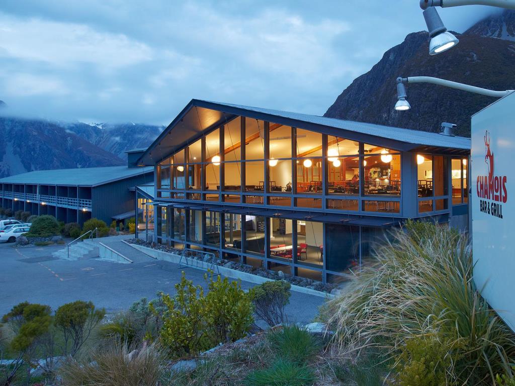Vacation Hub International - VHI - Travel Club - Mount Cook Lodge and Motel