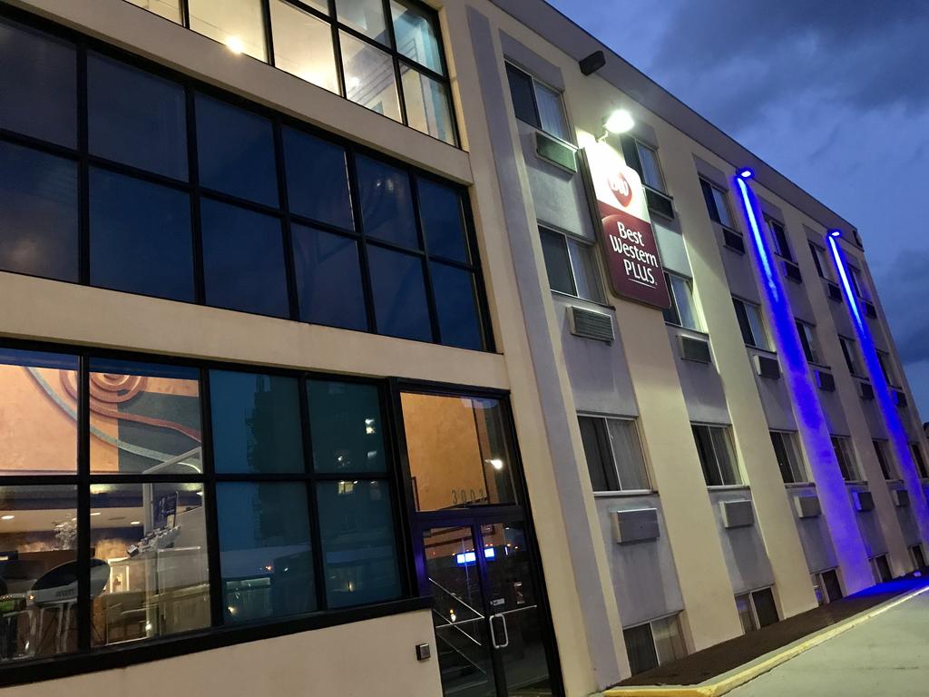 Vacation Hub International - VHI - Travel Club - Best Western Plus Brooklyn Bay Hotel