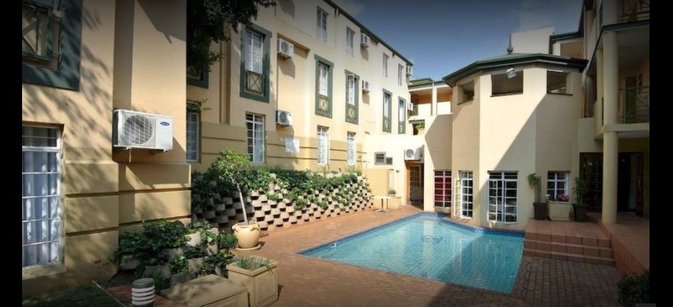 Vacation Hub International - VHI - Airport Inn and Suites
