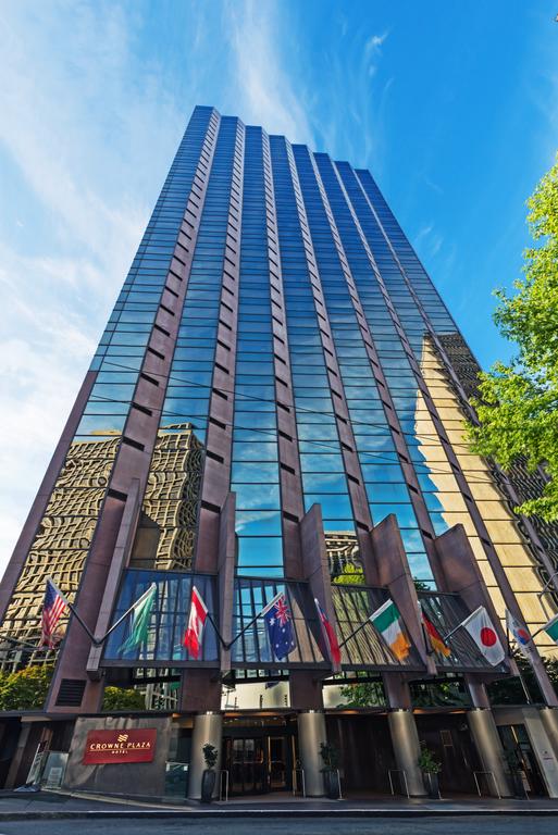 Vacation Hub International - VHI - Travel Club - Crowne Plaza Seattle Downtown