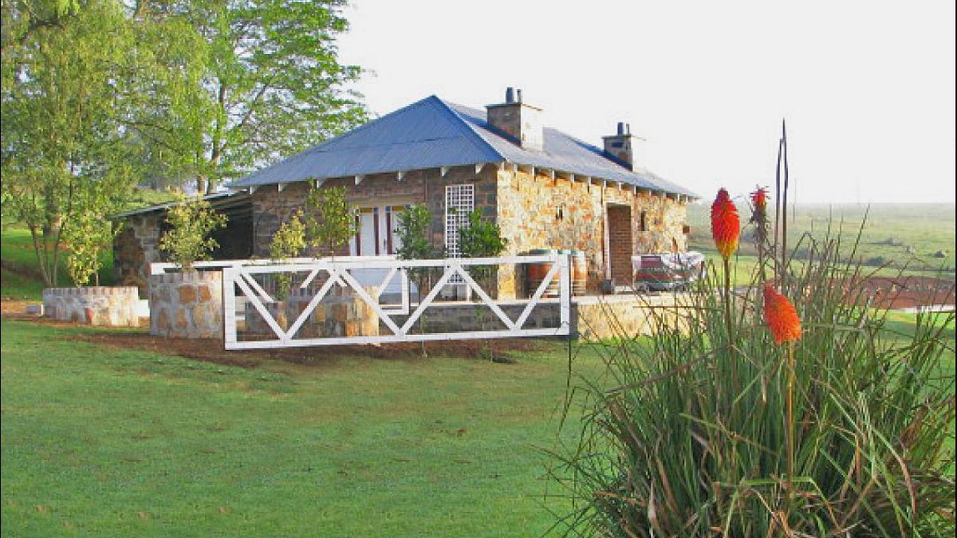 Vacation Hub International - VHI - Travel Club - Lake Heron Game & Trout Farm