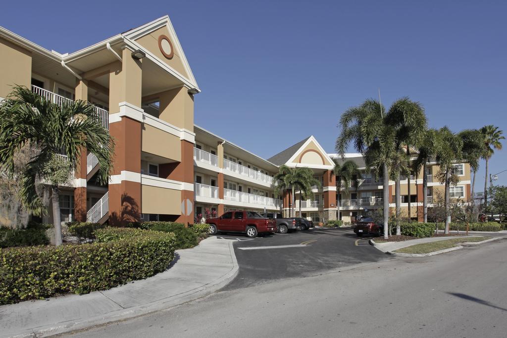 Vacation Hub International - VHI - Travel Club - Extended Stay America Fort Lauderdale - Cypress Creek - And