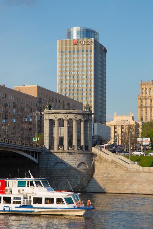 Vacation Hub International - VHI - Travel Club - AZIMUT Hotel Smolenskaya Moscow