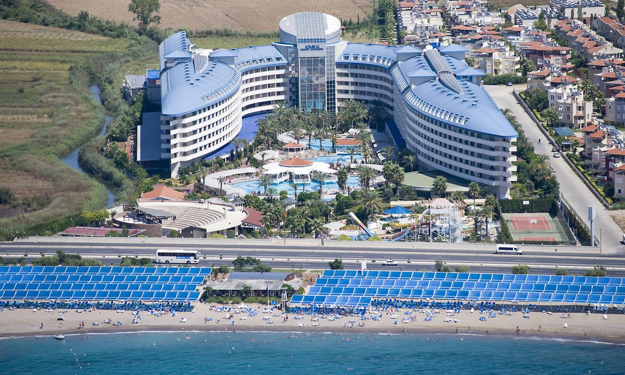Vacation Hub International - VHI - Travel Club - Crystal Admiral Resort Suites & Spa