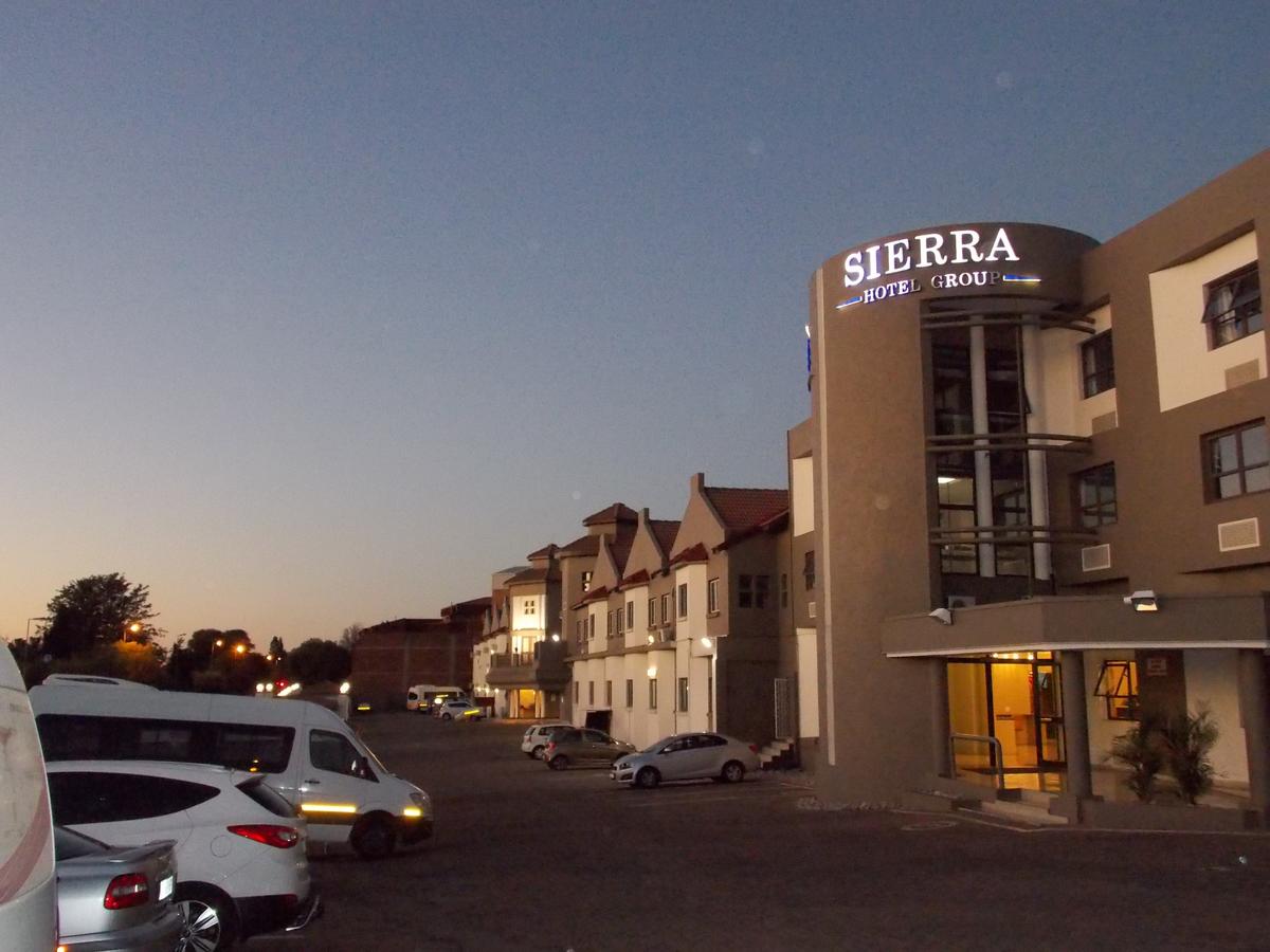 Vacation Hub International - VHI - Travel Club - Sierra Square Hotel