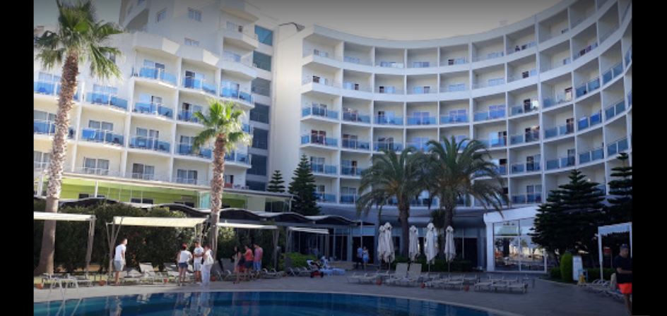 Vacation Hub International - VHI - Sealight Resort Hotel