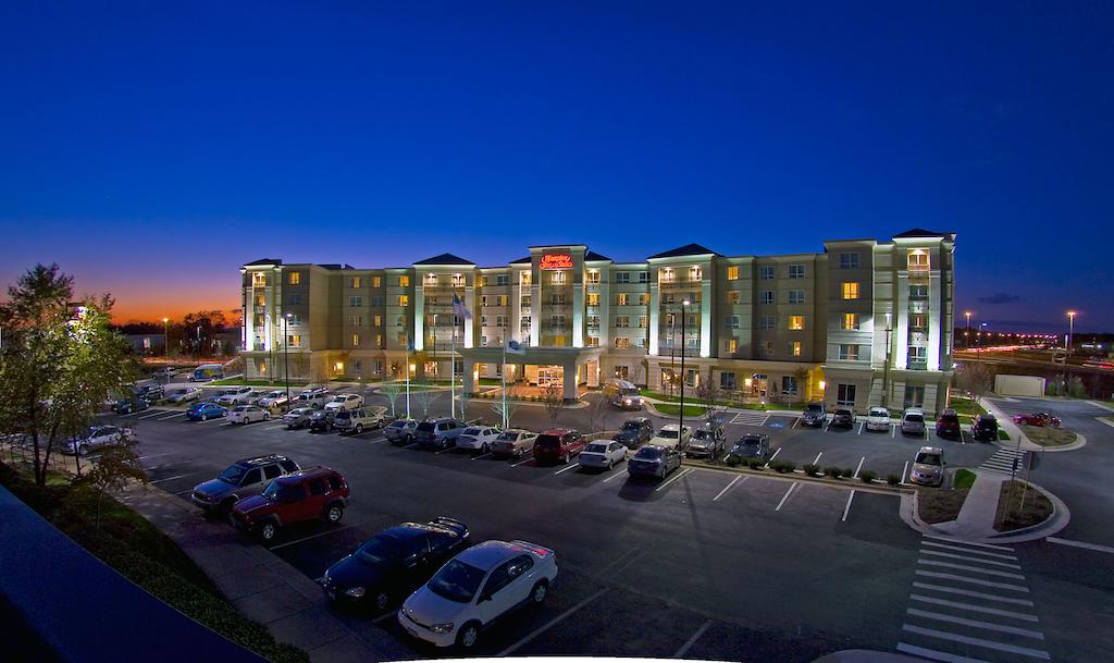 Vacation Hub International - VHI - Travel Club - Hampton Inn & Suites Washington-Dulles Airport