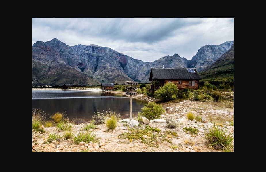 Vacation Hub International - VHI - Travel Club - Slanghoek Mountain Resort - Platbos Log Cabins