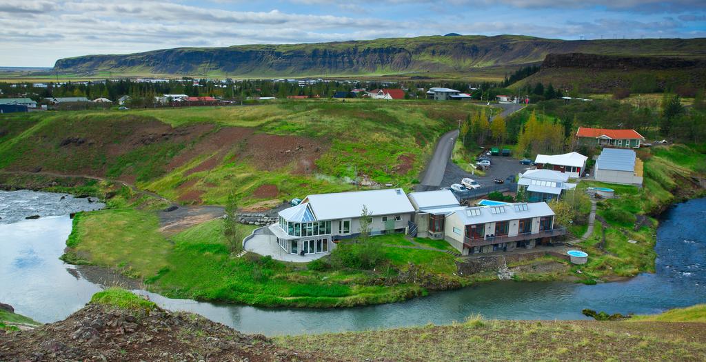 Vacation Hub International - VHI - Travel Club - Guesthouse Frost and Fire