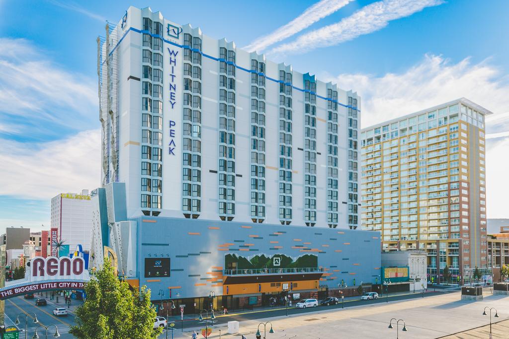 Vacation Hub International - VHI - Travel Club - Whitney Peak Hotel