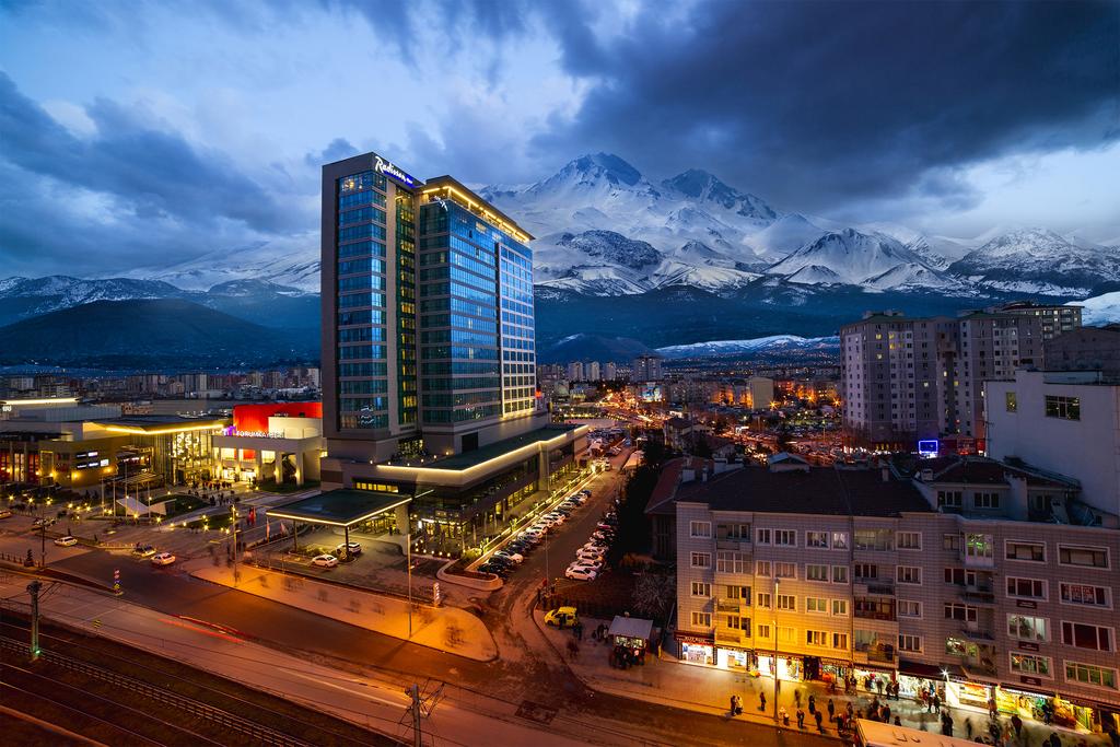 Vacation Hub International - VHI - Travel Club - Radisson Blu Hotel Kayseri