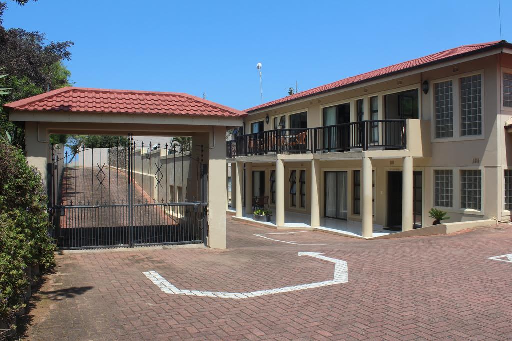 Vacation Hub International - VHI - Fairways Boutique Hotel