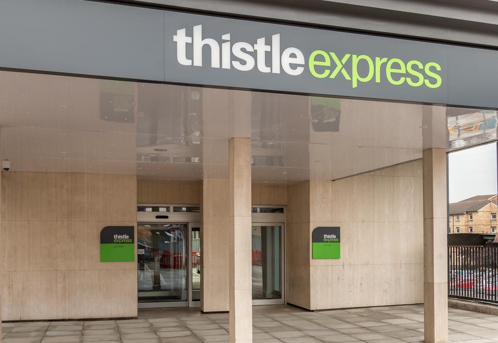 Vacation Hub International - VHI - Travel Club - Thistle Express Luton