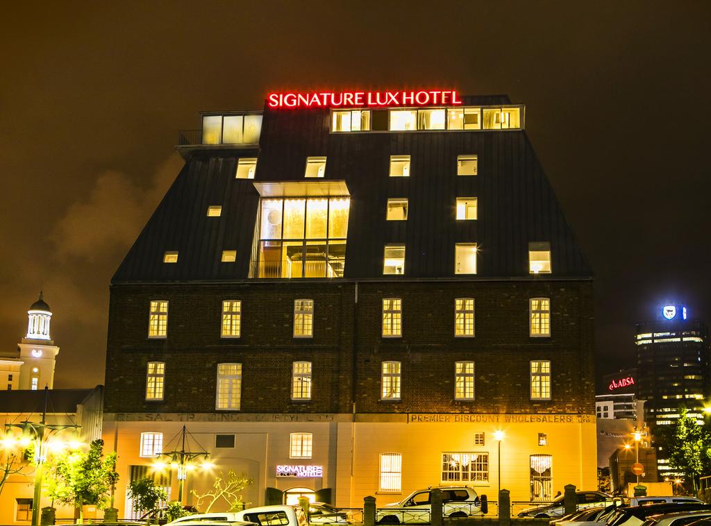 Vacation Hub International - VHI - Travel Club - Signature Lux Hotel by ONOMO, Waterfront
