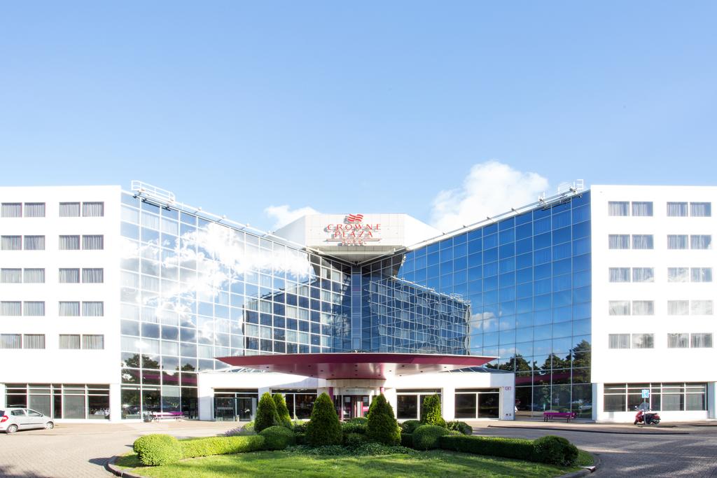 Vacation Hub International - VHI - Travel Club - Crowne Plaza Schiphol Amsterdam