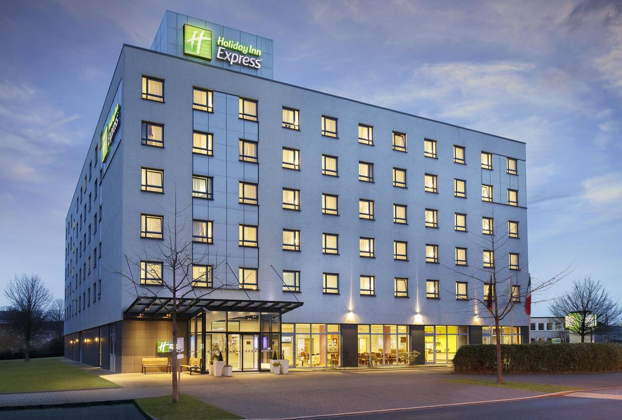 Vacation Hub International - VHI - Travel Club - Holiday Inn Express Dusseldorf - City North