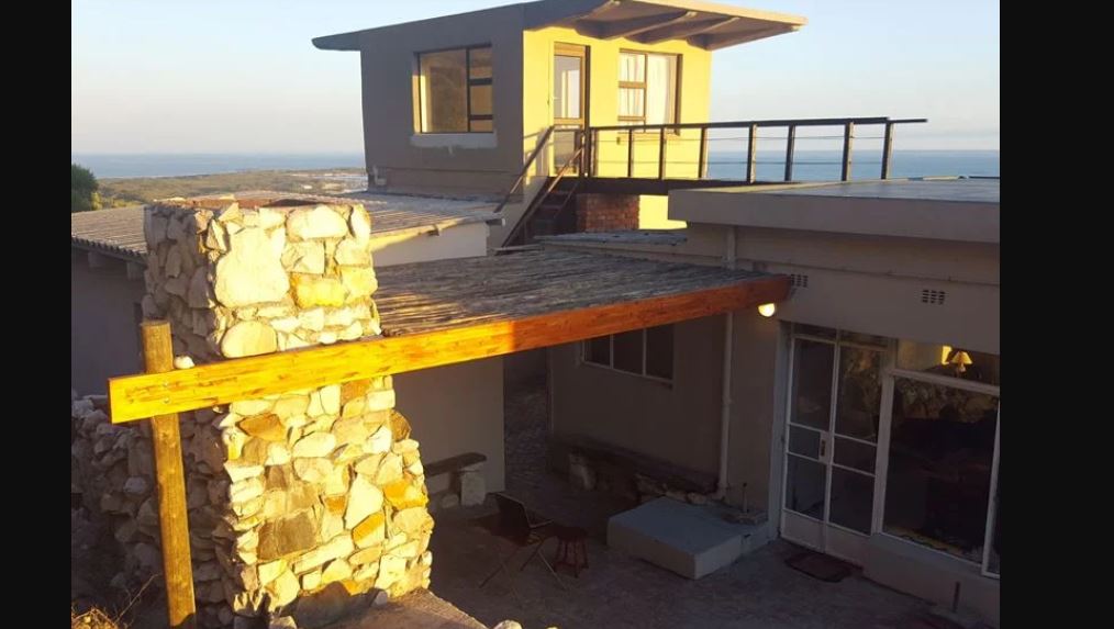 Vacation Hub International - VHI - Travel Club - The Hangklip Hotel