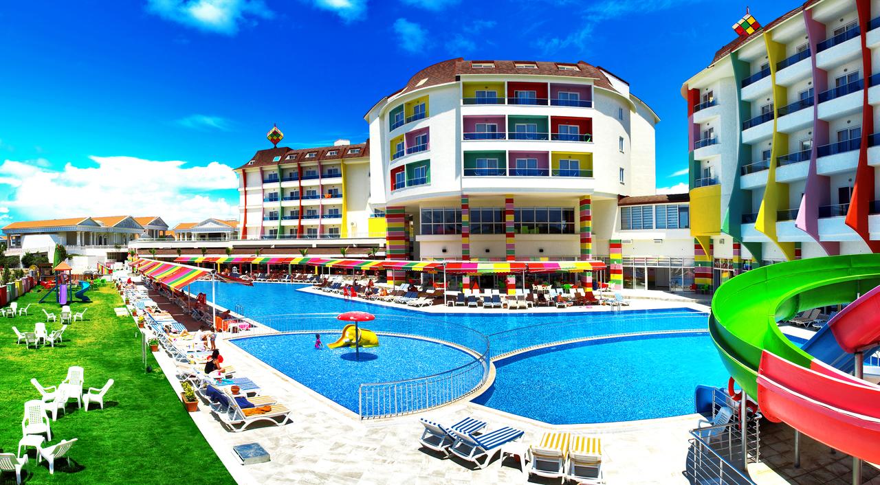 Vacation Hub International - VHI - Travel Club - Ramada Resort Side