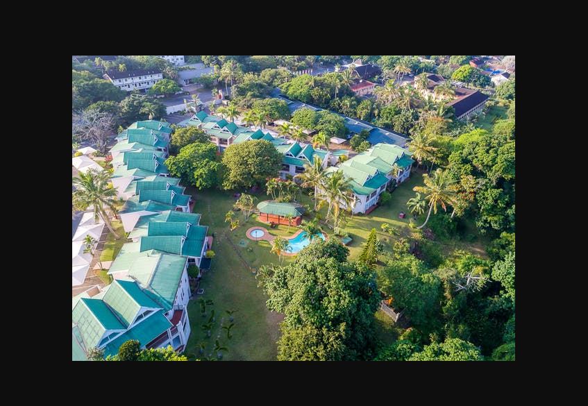 Vacation Hub International - VHI - 15 The Bridge Holiday Resort