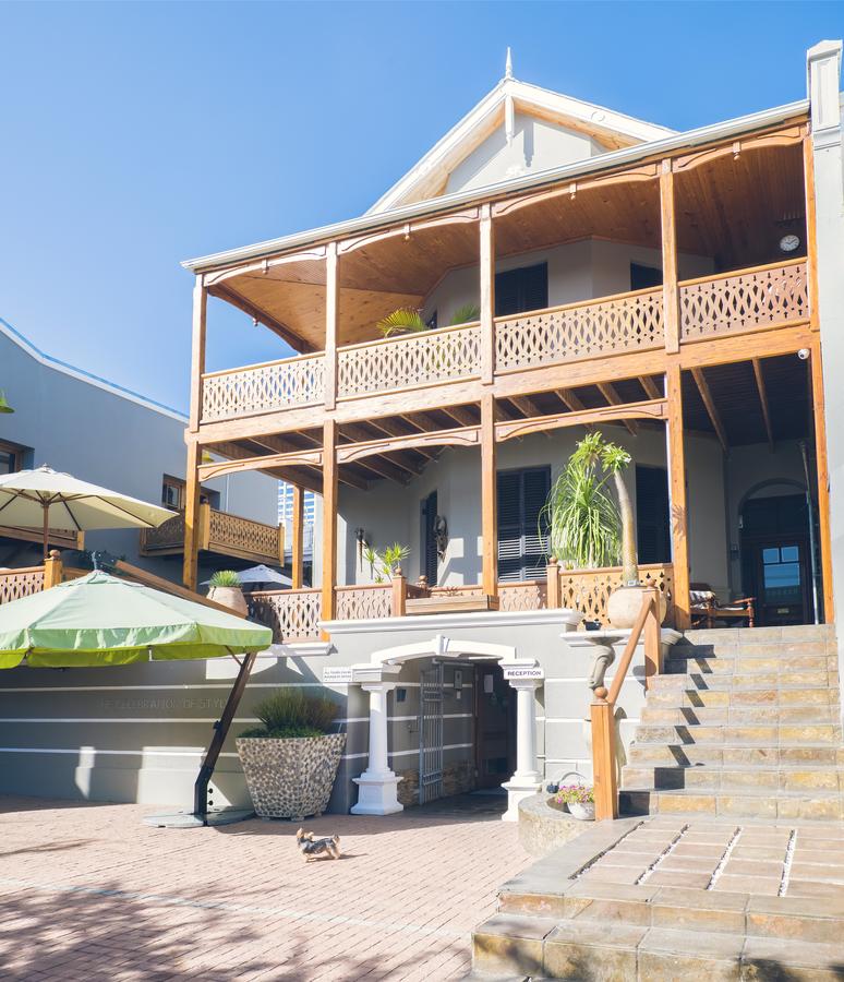Vacation Hub International - VHI - Wilton Guest Houses