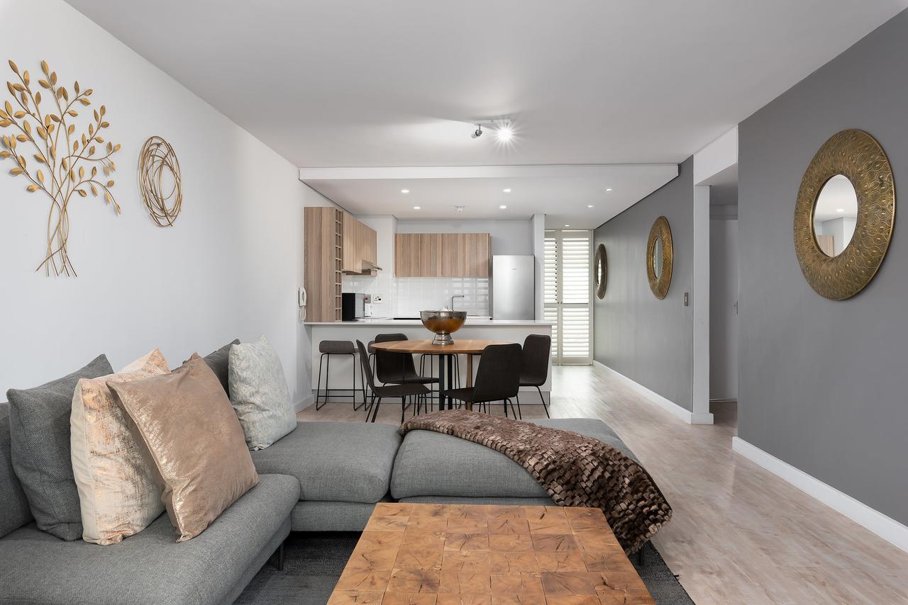 Vacation Hub International - VHI - Greenwich Square Luxury Apartments
