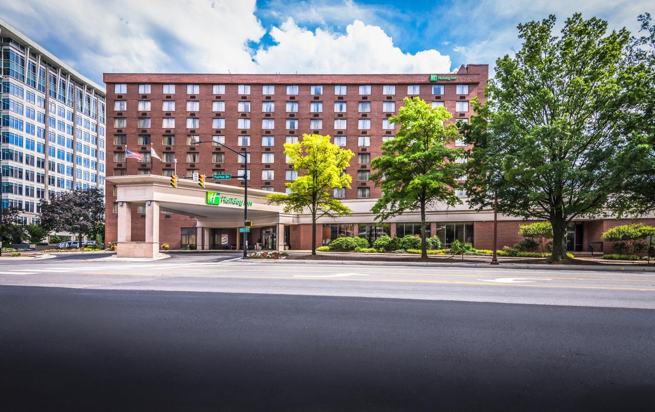Vacation Hub International - VHI - Travel Club - Holiday Inn Arlington At Ballston