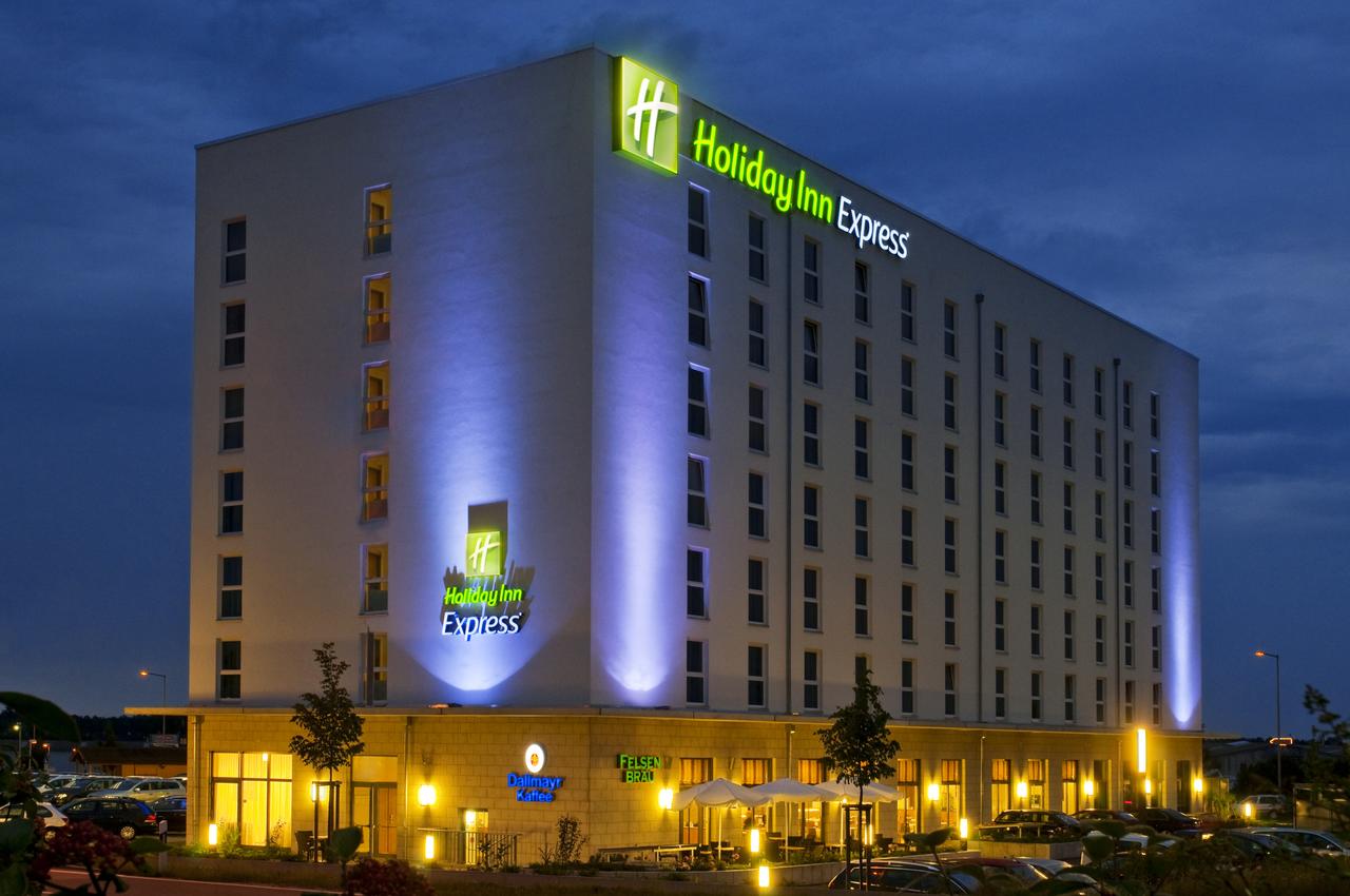 Vacation Hub International - VHI - Travel Club - Hotel Holiday Inn Express Nürnberg-Schwabach