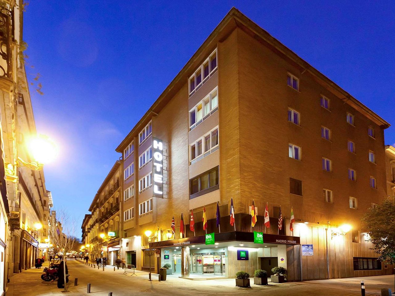 Vacation Hub International - VHI - Travel Club - Ibis Styles Madrid Prado Hotel