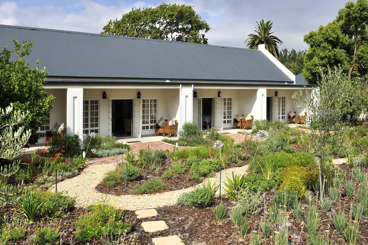 Vacation Hub International - VHI - Travel Club - Fransvliet Guest House