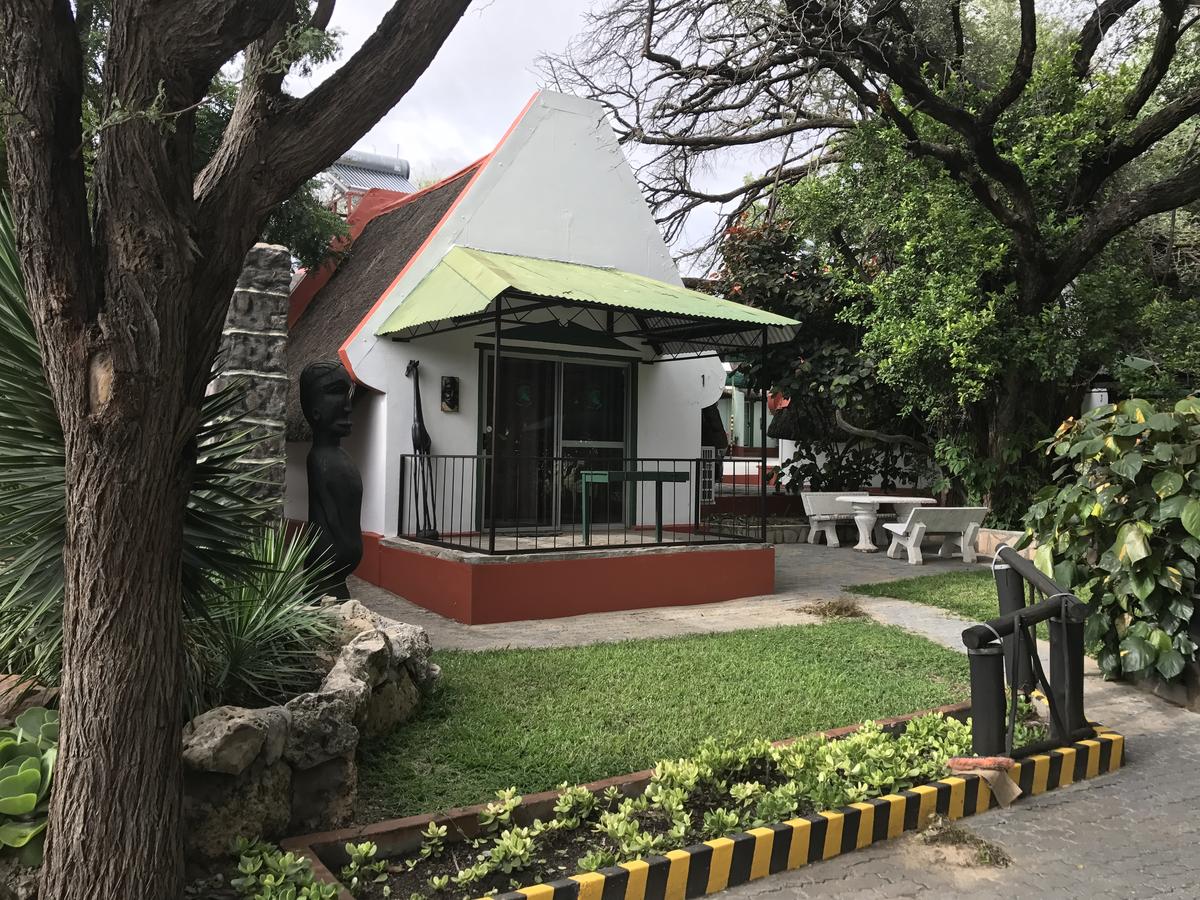 Vacation Hub International - VHI - Travel Club - Ngandu Safari Lodge