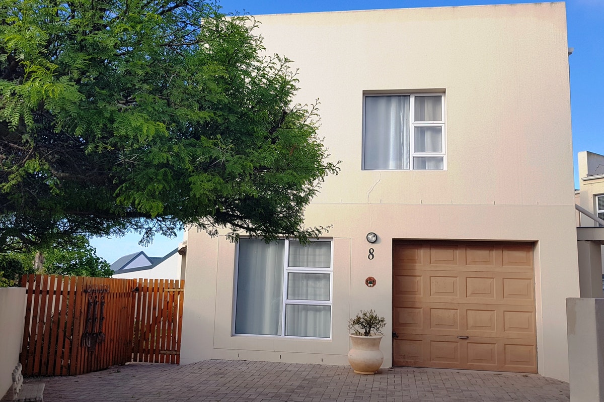 Vacation Hub International - VHI - Travel Club - Rietbaai Cottage - Langebaan Holiday Homes
