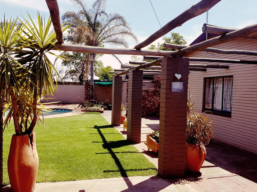 Vacation Hub International - VHI - Travel Club - Mc Kala Guest House