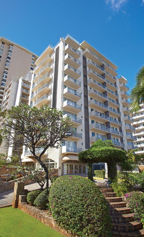 Vacation Hub International - VHI - Travel Club - Coconut Waikiki Hotel